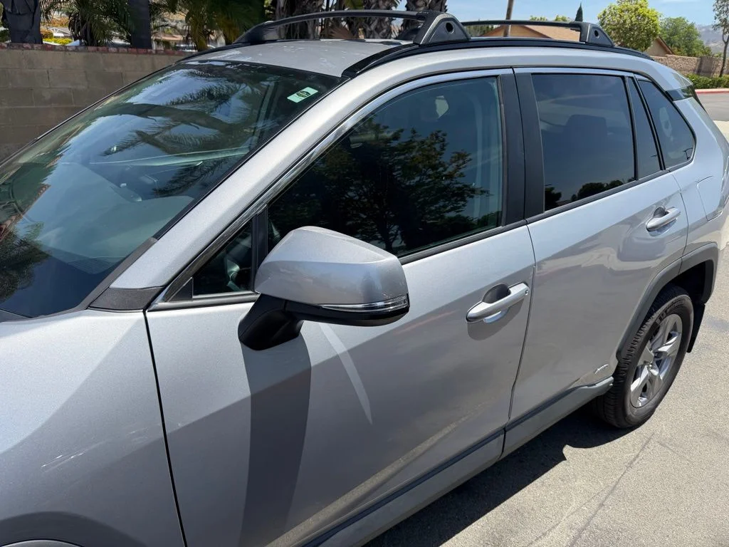 Used 2022 Silver Toyota LE image 7