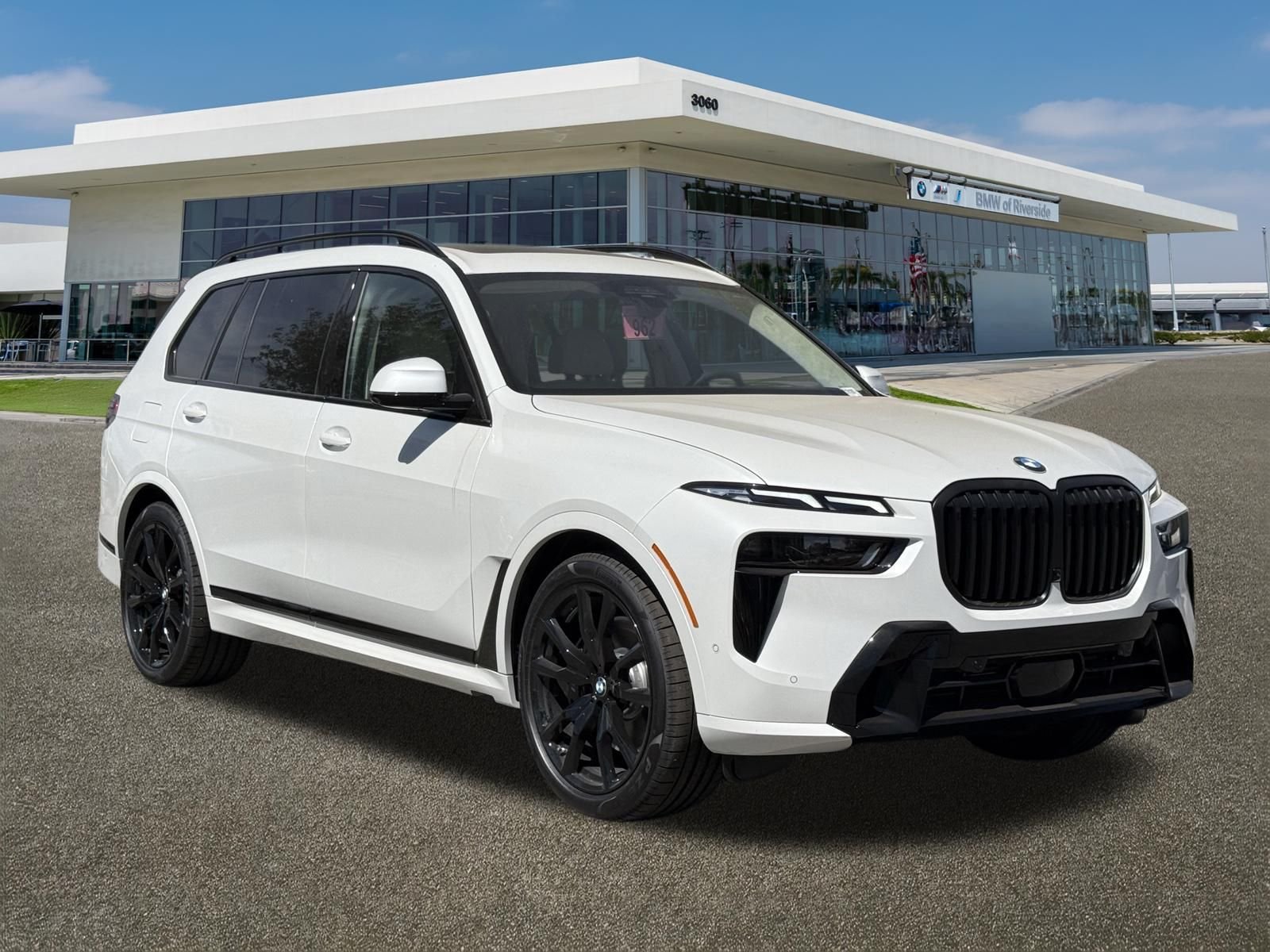 New 2027 Mineral White Metallic BMW xDrive40i image 2