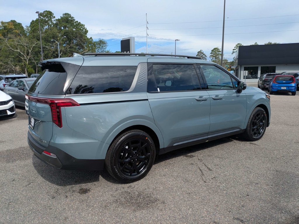 New 2027 Iceberg Green Kia SX Prestige image 4