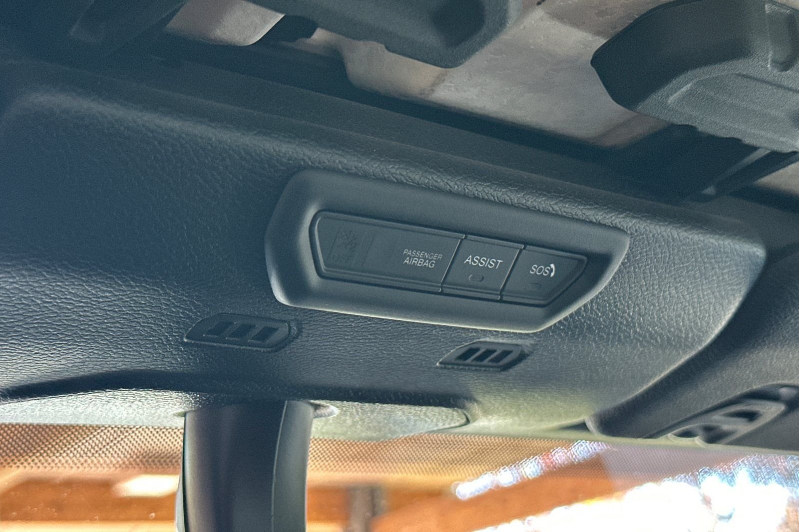 Used 2022 Gray Jeep Mojave image 23