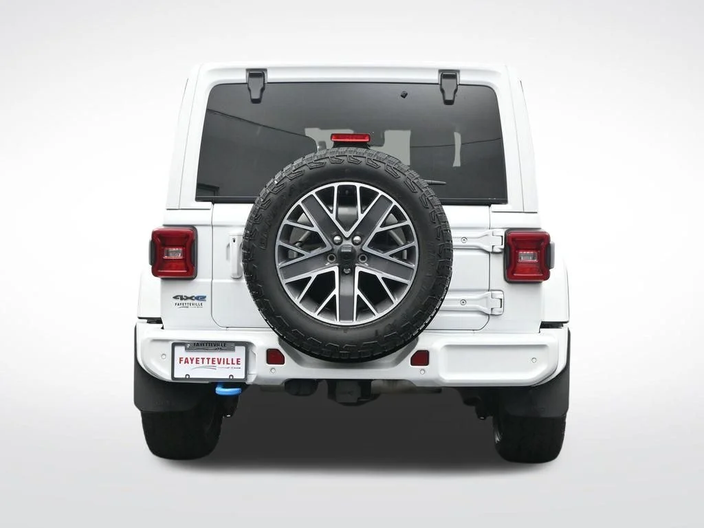 Used 2024 White Jeep High Altitude 4xe image 6