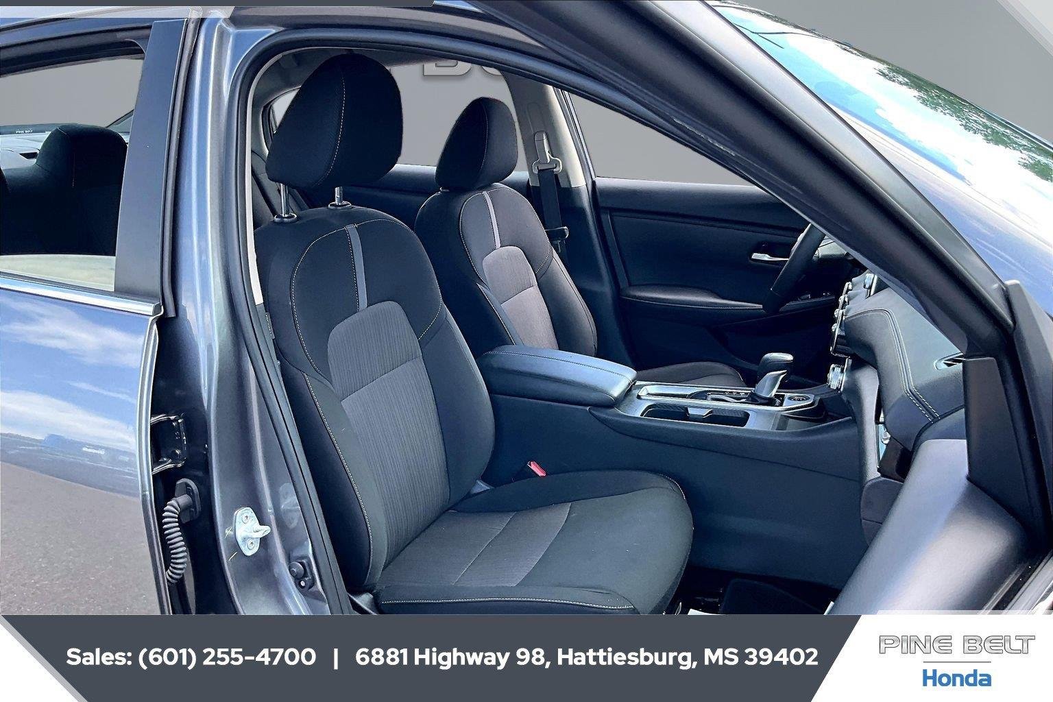 Used 2025 Gun Metallic Nissan SV image 6