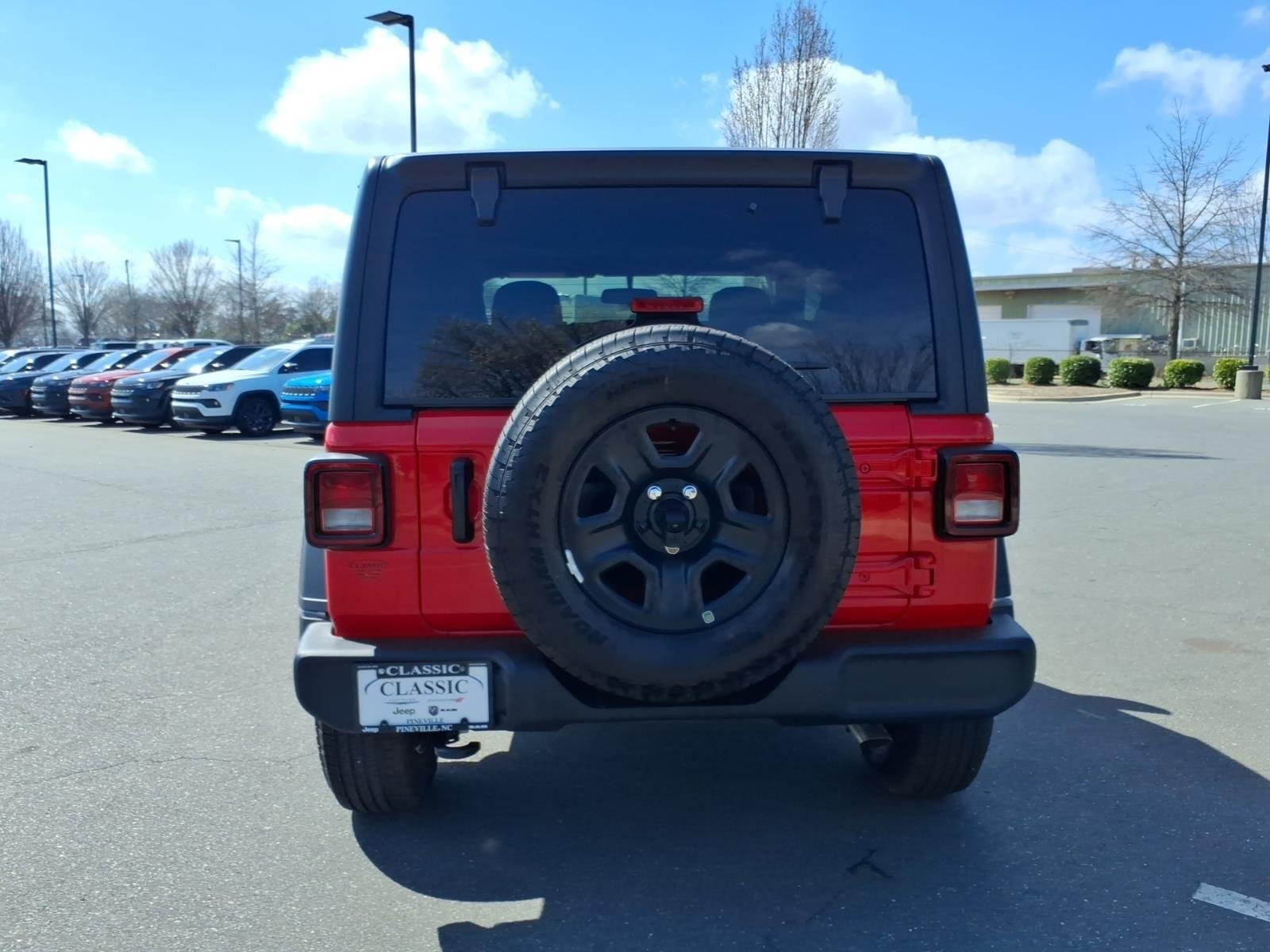 New 2026 Firecracker Red Clear-Coat Exterior Paint Jeep Sport image 16