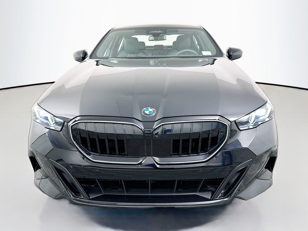 New 2027 Black Sapphire Metallic BMW 540i xDrive image 2