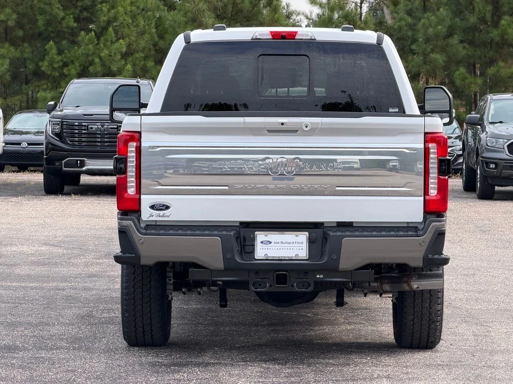New 2026 Star White Metallic Tri-Coat Ford F-250® King Ranch® image 23