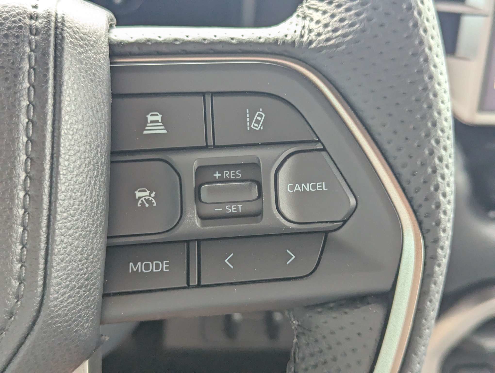 2026 Toyota Tundra Limited - Photo 26
