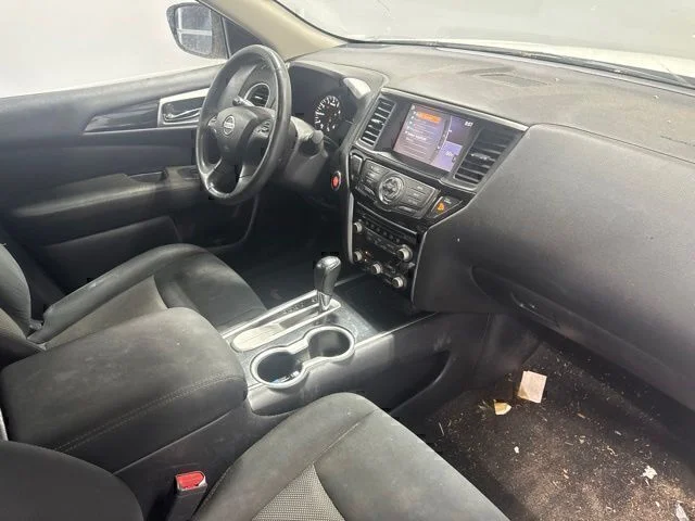 Used 2017 White Nissan SV image 24
