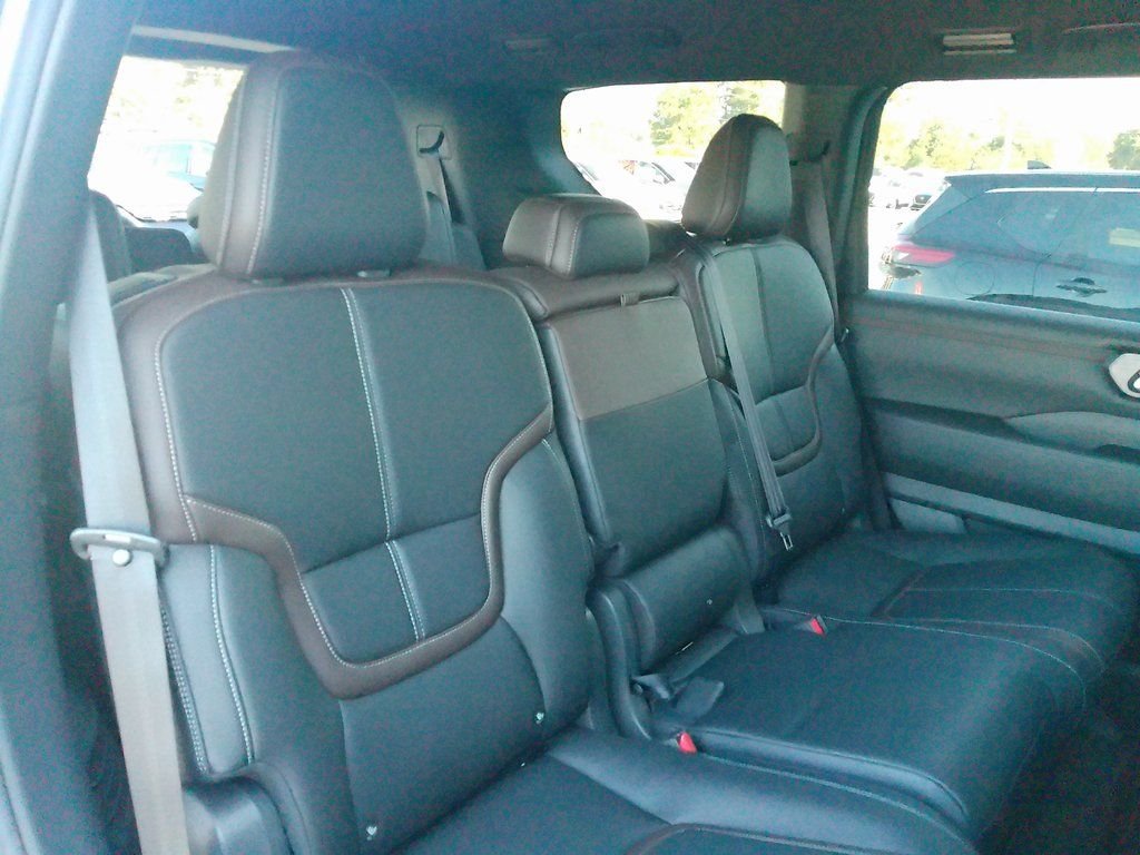 2026 Nissan Armada SL - Photo 19