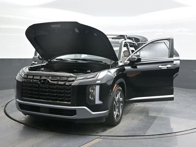 Used 2023 Black Hyundai Limited image 30