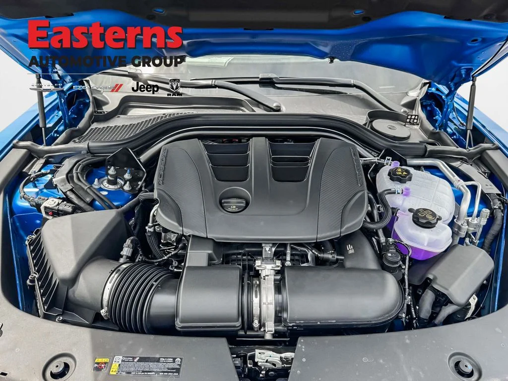 New 2026 Bludicrous Exterior Paint Dodge R/T Plus image 8