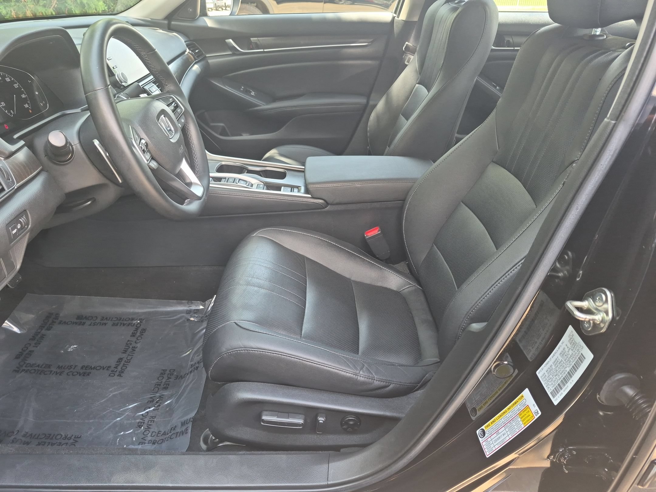 2019 Honda Accord EX-L - Photo 12
