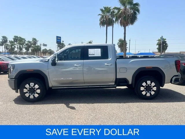 Used 2025 Silver GMC Denali image 5