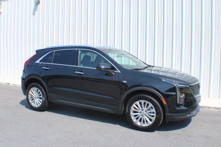 2024 Cadillac XT4 Luxury's photo