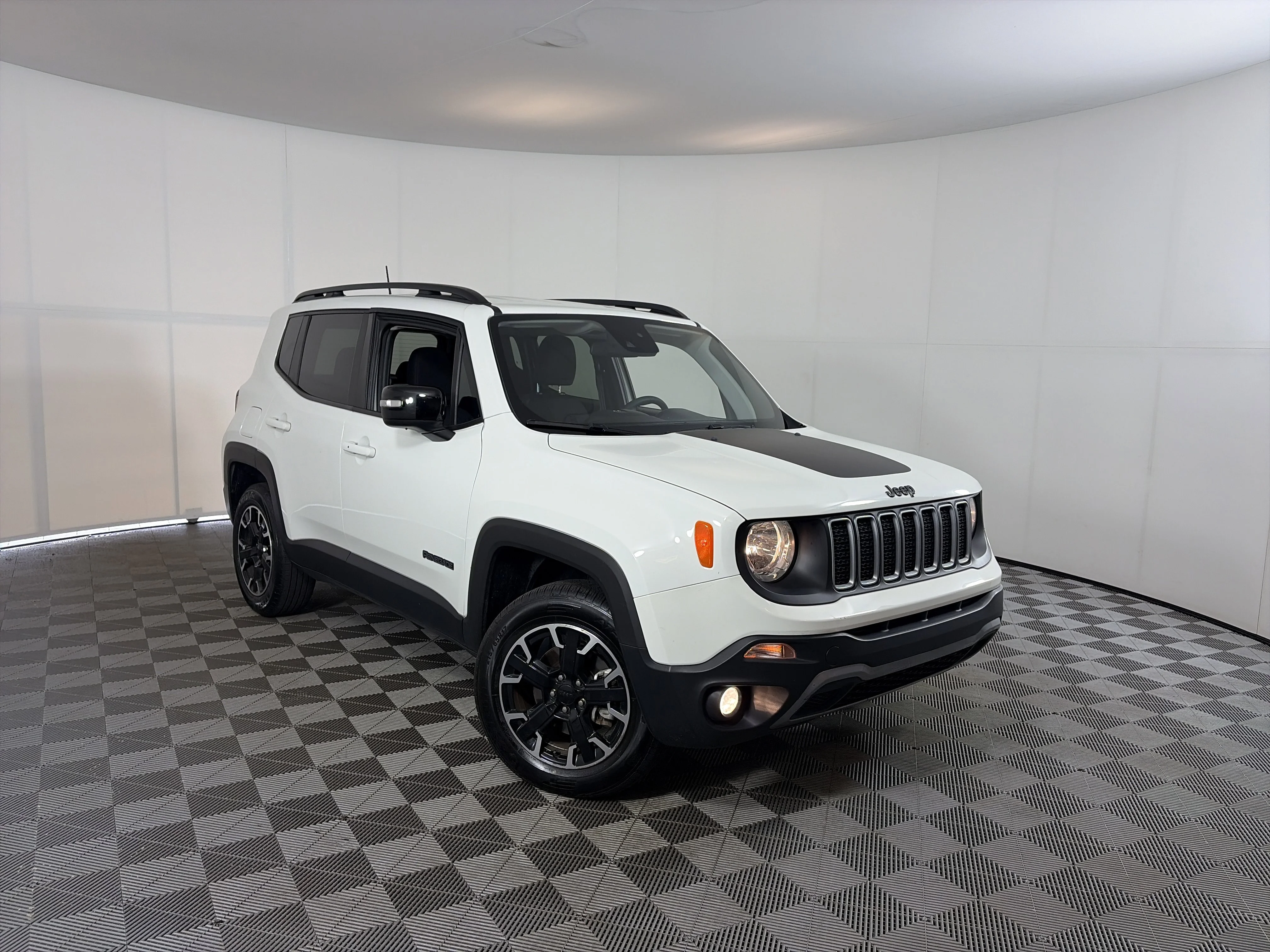 2023 Jeep Renegade Upland 4x4's photo