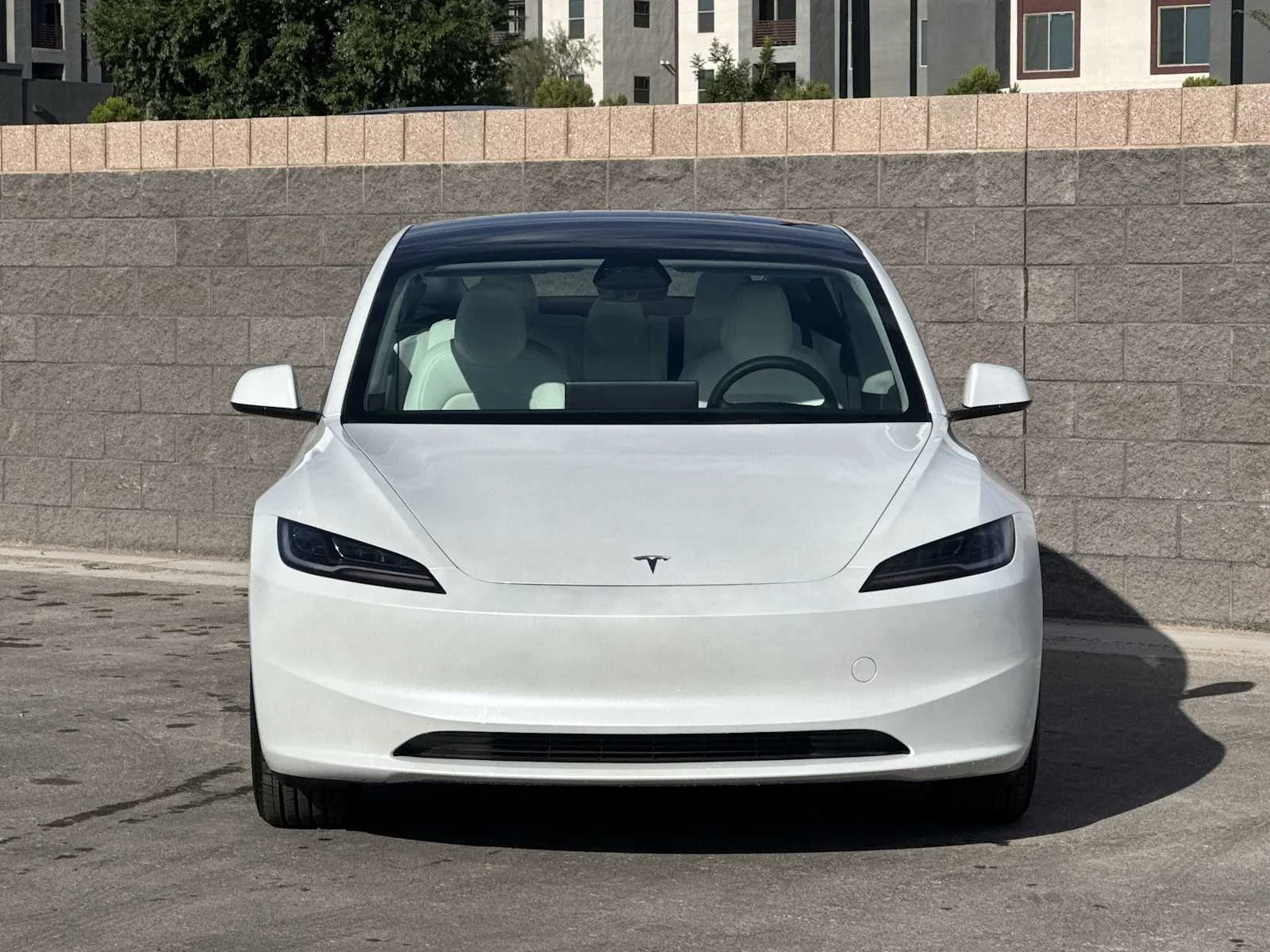 Used 2025 White Tesla Long Range image 3