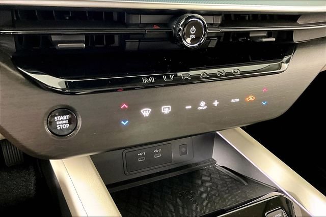 Used 2025 Black Nissan Platinum image 14