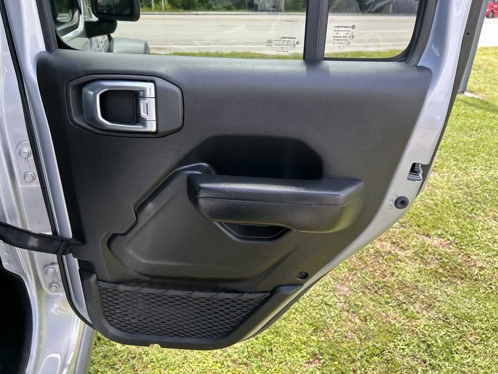 2024 Jeep Wrangler 4-Door Rubicon - Photo 40