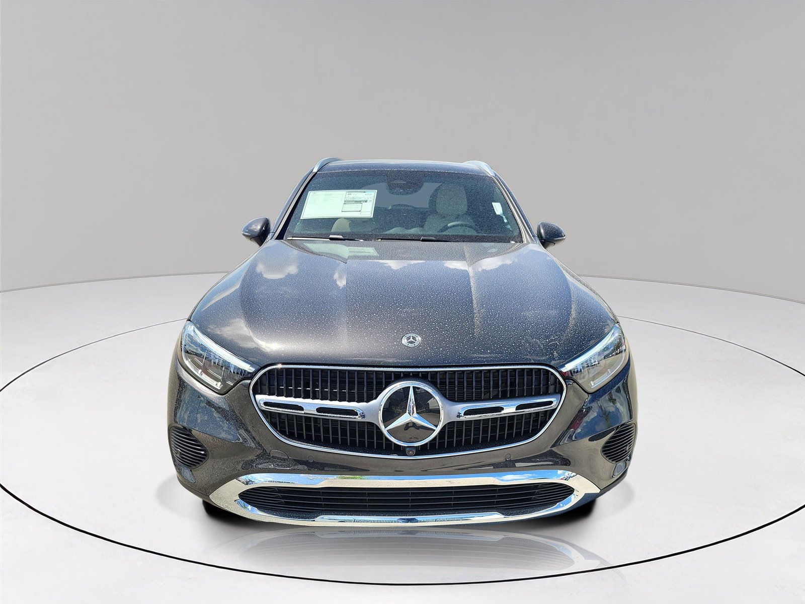 New 2027 Graphite Grey Metallic Mercedes-Benz GLC 300 image 29