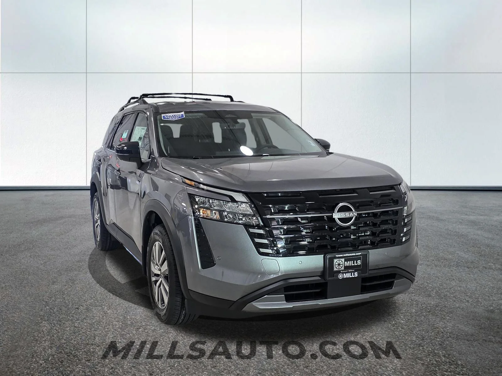 New 2026 Gun Metallic Nissan SL image 11