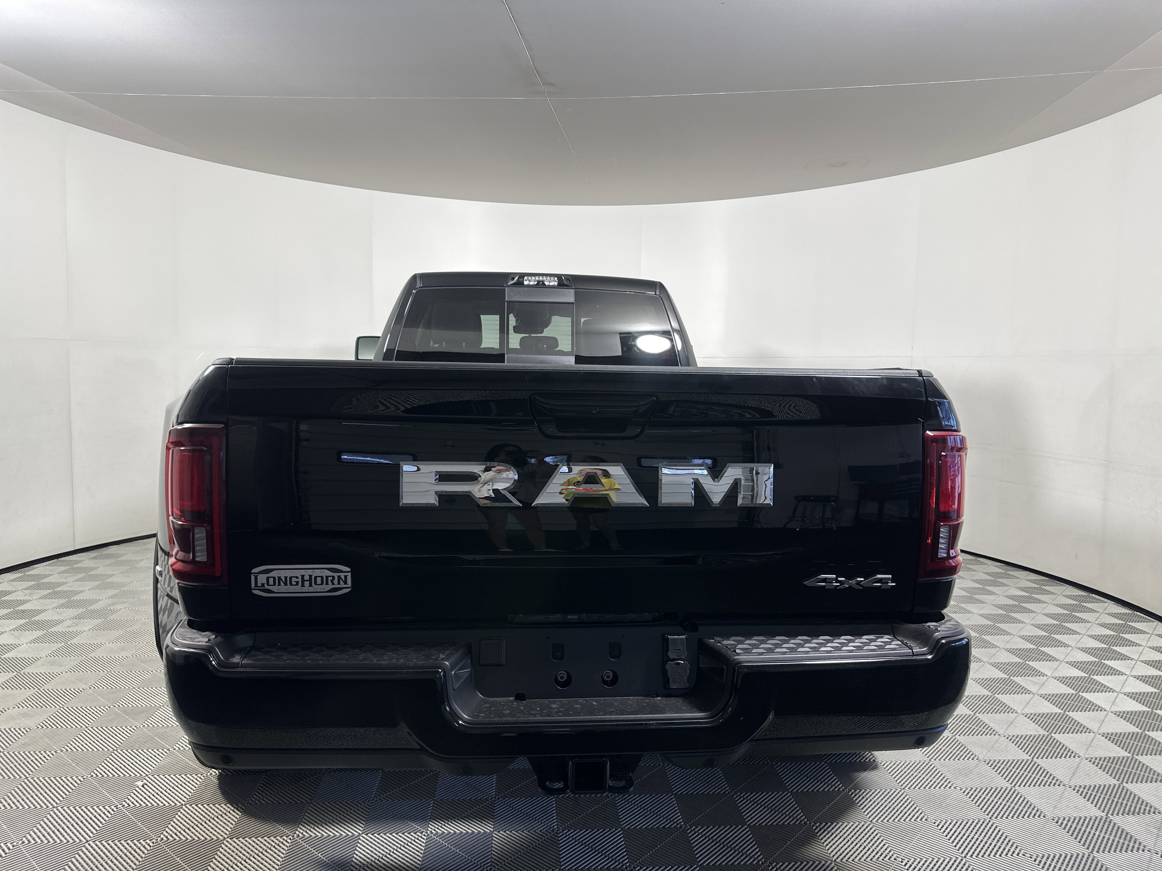 2025 RAM 3500 Limited/Longhorn - Photo 6