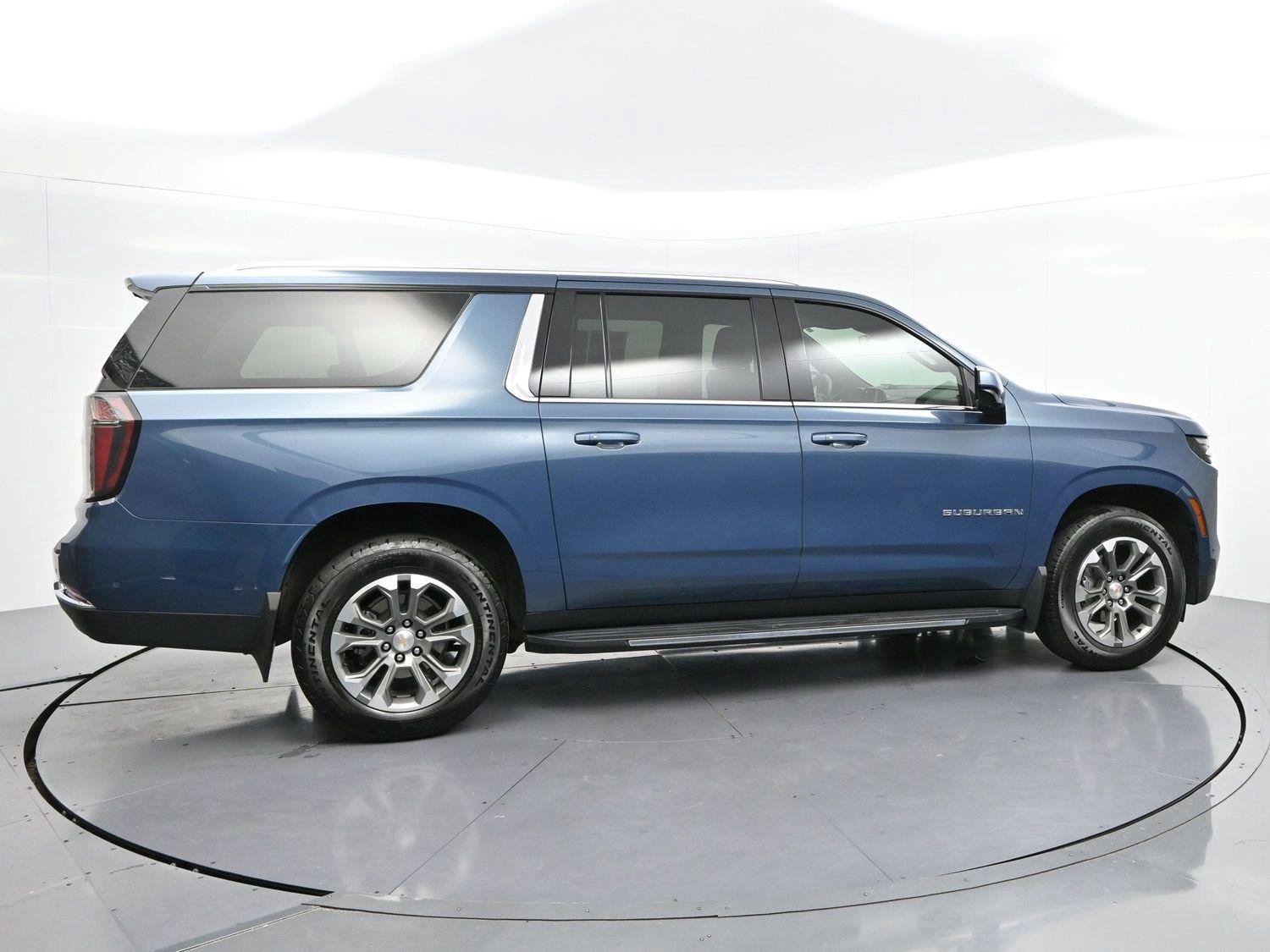 Used 2025 Lakeshore Blue Metallic Chevrolet LS image 8