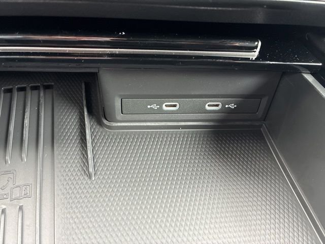 New 2026 Deep Black Volkswagen 2.0T SEL Premium R-Line image 18