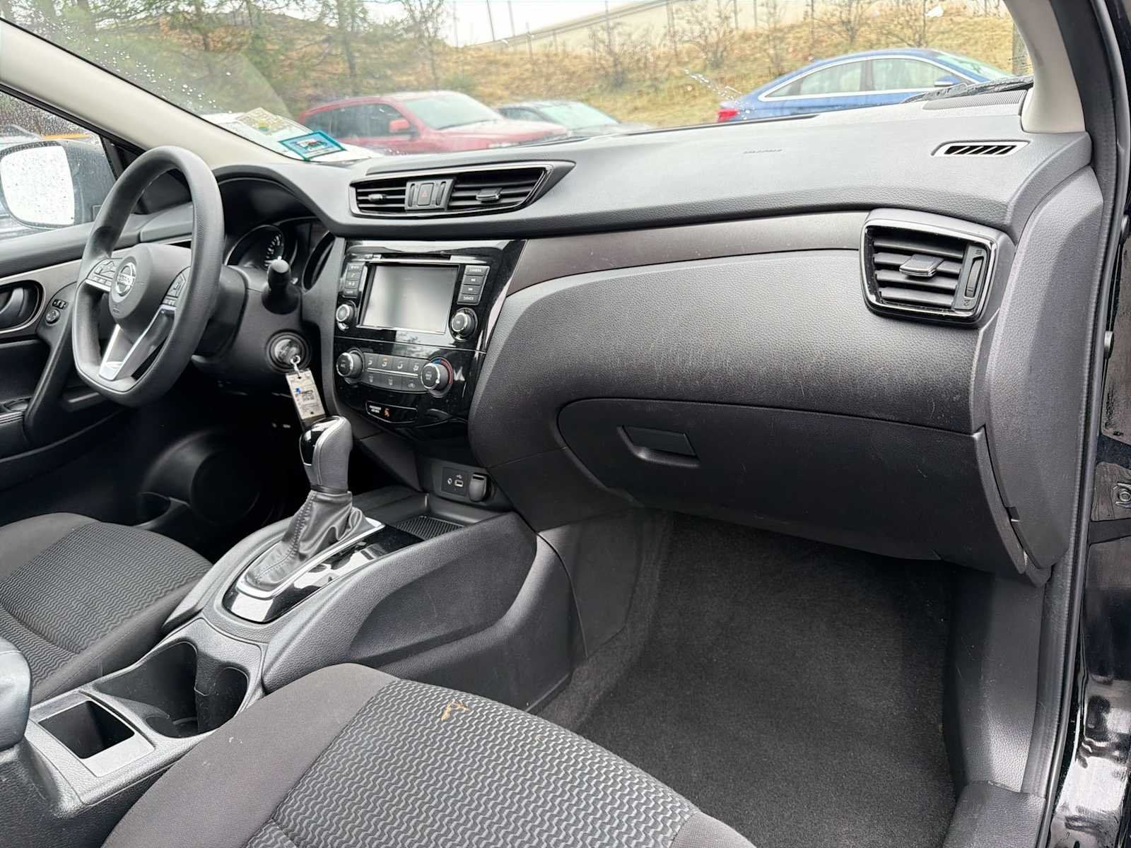 Used 2020 Magnetic Black Pearl Nissan S image 16