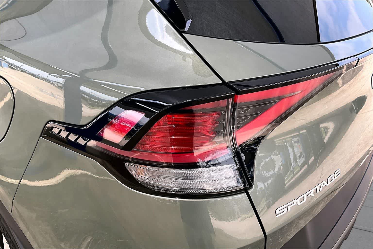 Used 2023 Jungle Green Kia X-Line image 29