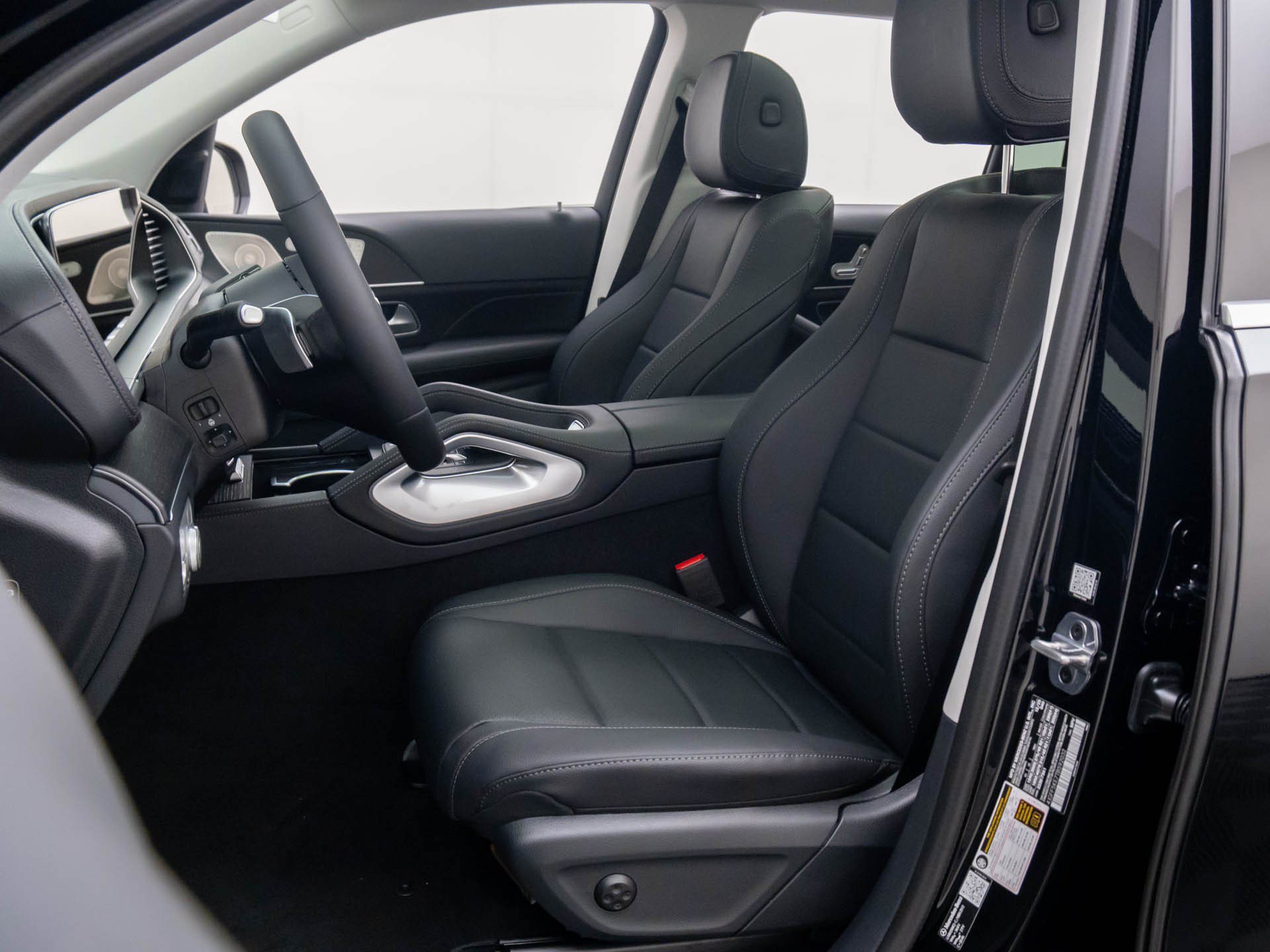 New 2026 Black Mercedes-Benz GLS 450 image 61