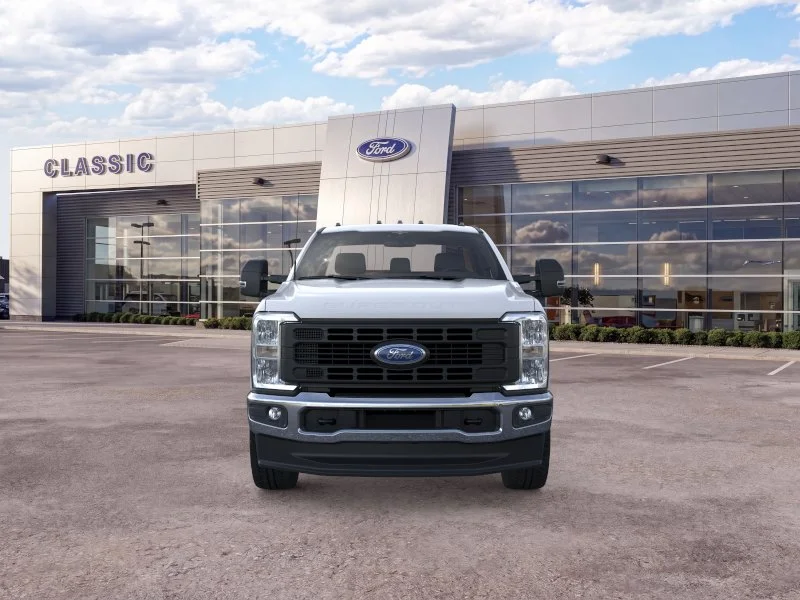 New 2026 Oxford White Ford F-350® XL image 23