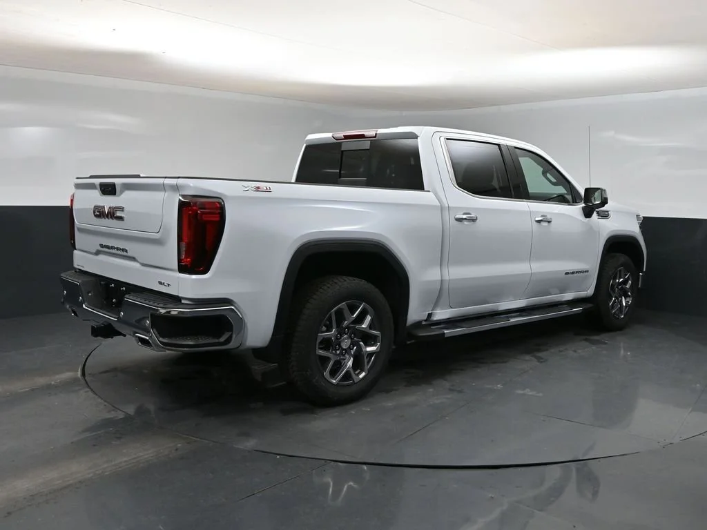 New 2026 Glacier White Tricoat GMC SLT image 2