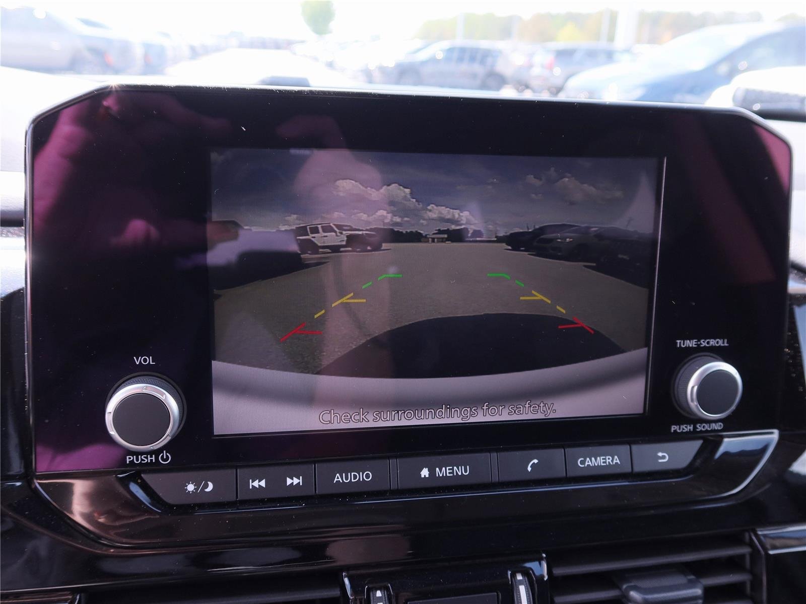 Used 2025 Super Black Nissan SV image 16