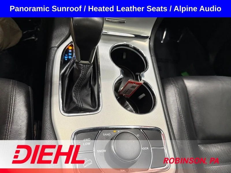Used 2018 Red Jeep Limited image 37