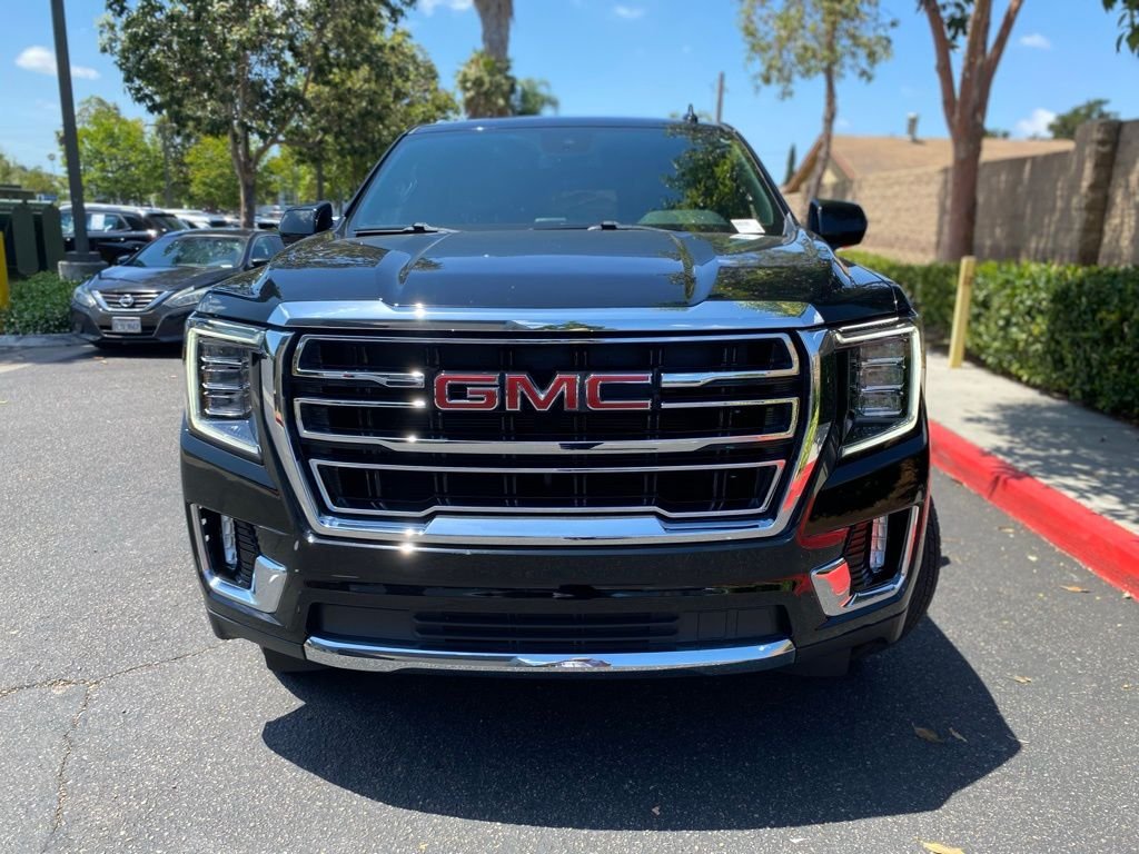 Used 2024 Black GMC SLT image 2