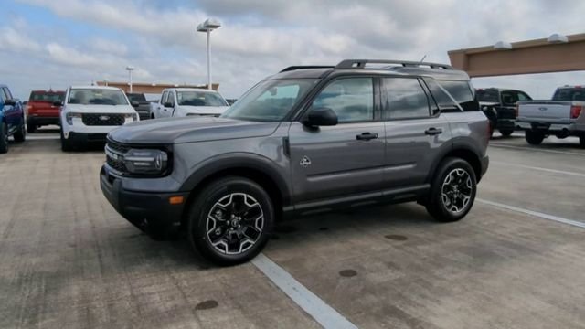 New 2026 Carbonized Gray Metallic Ford Outer Banks® image 70