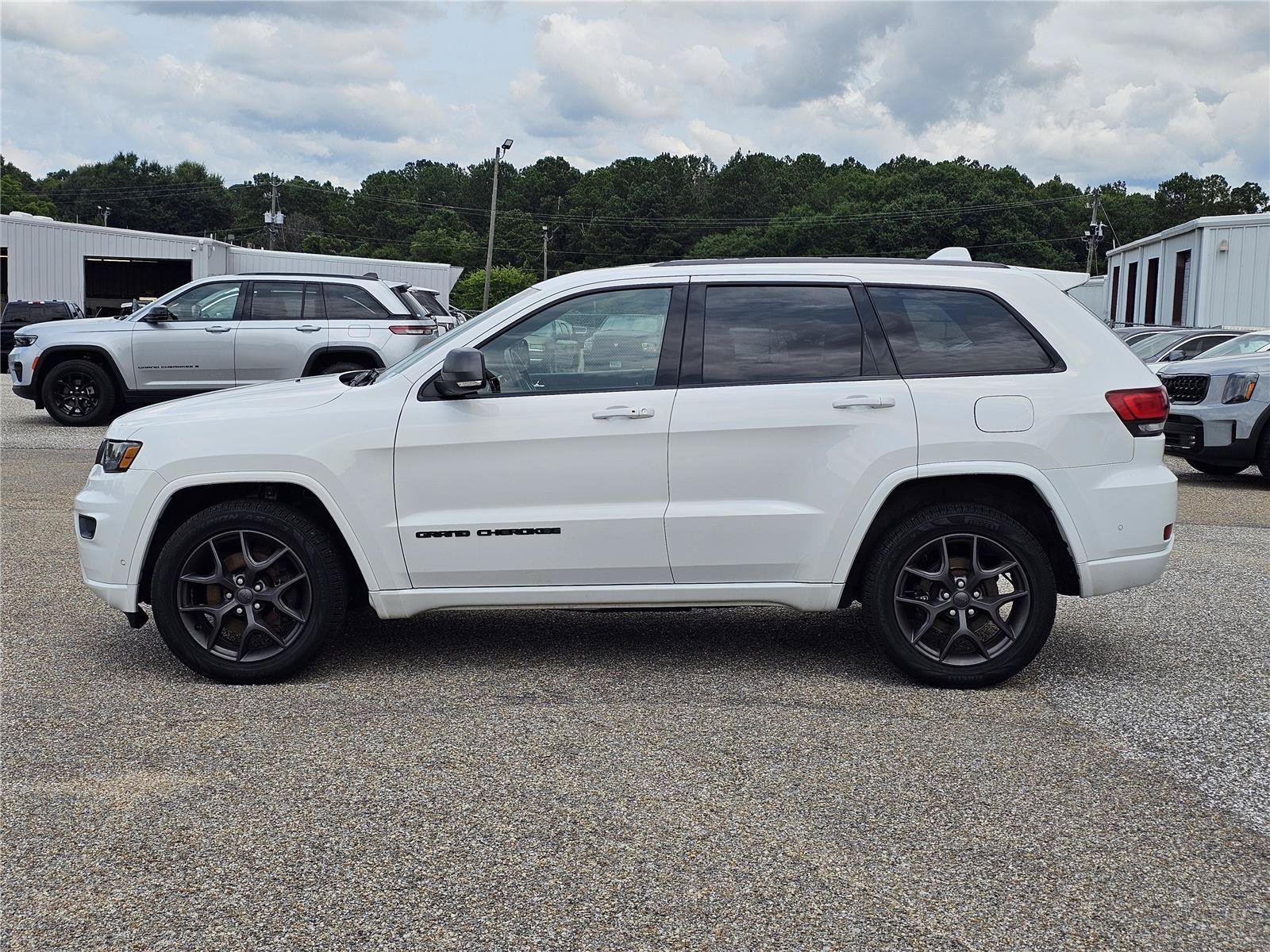 2021 Jeep Grand Cherokee 80th Edition - Photo 13