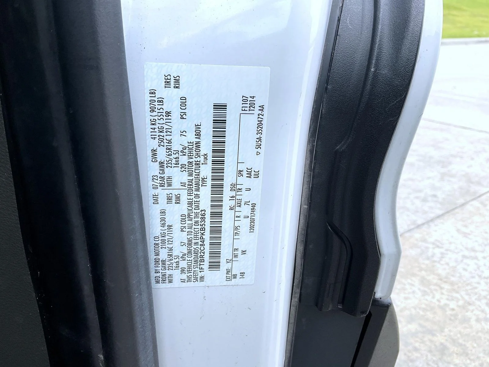 Used 2023 White Ford Base image 25