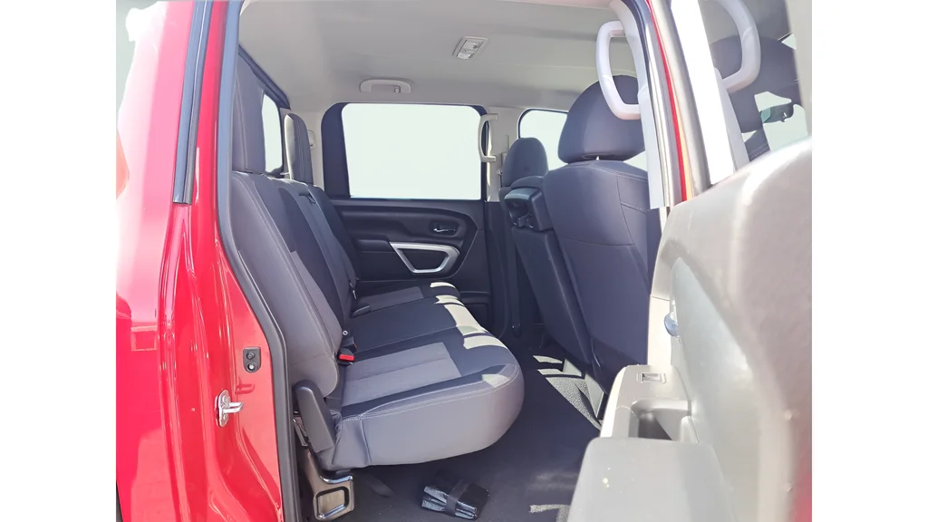 Used 2022 Red Nissan SV image 12