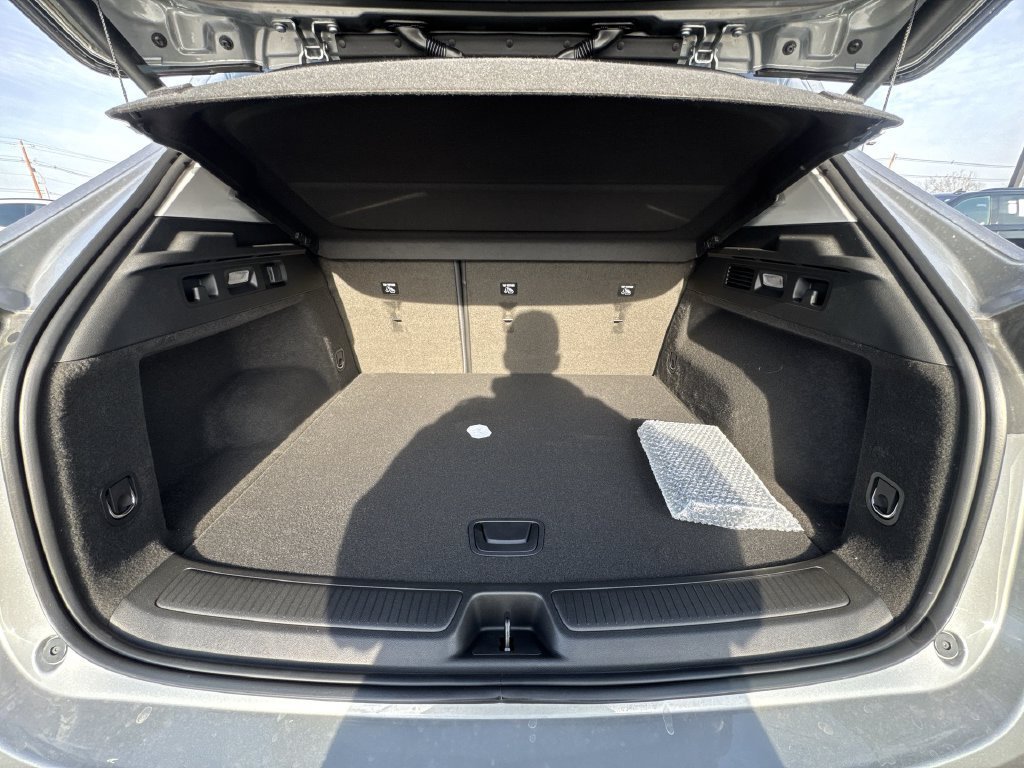 New 2026 Moonstone Gray Metallic Buick Avenir image 24