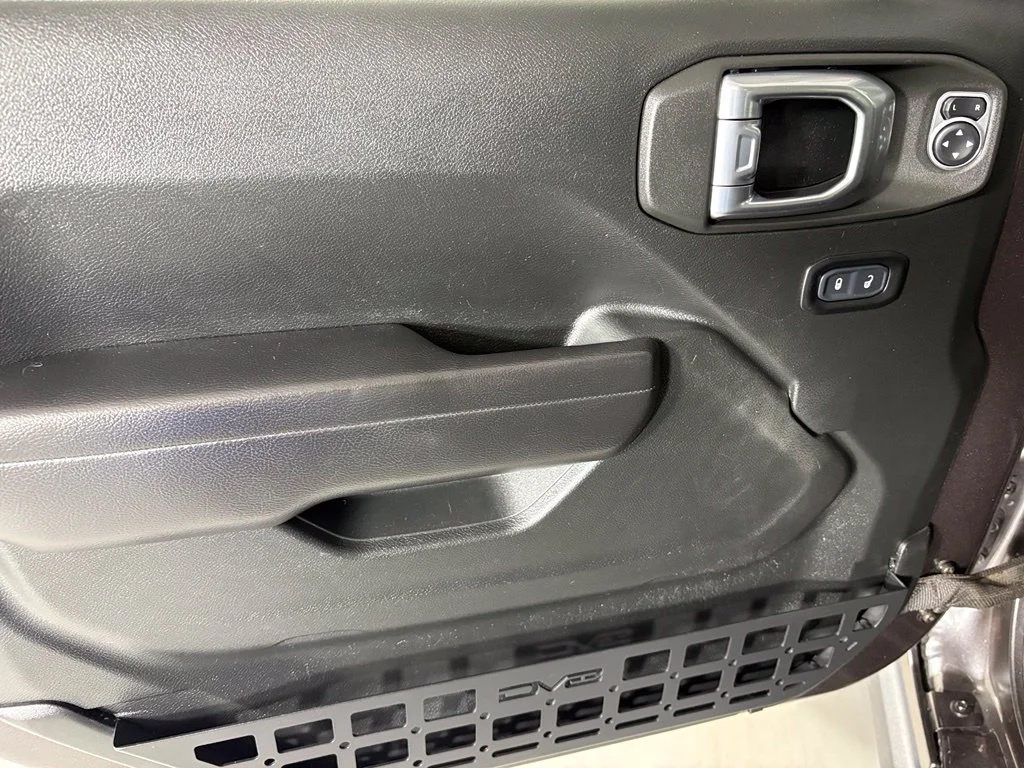 Used 2021 Gray Jeep Unlimited Willys image 13