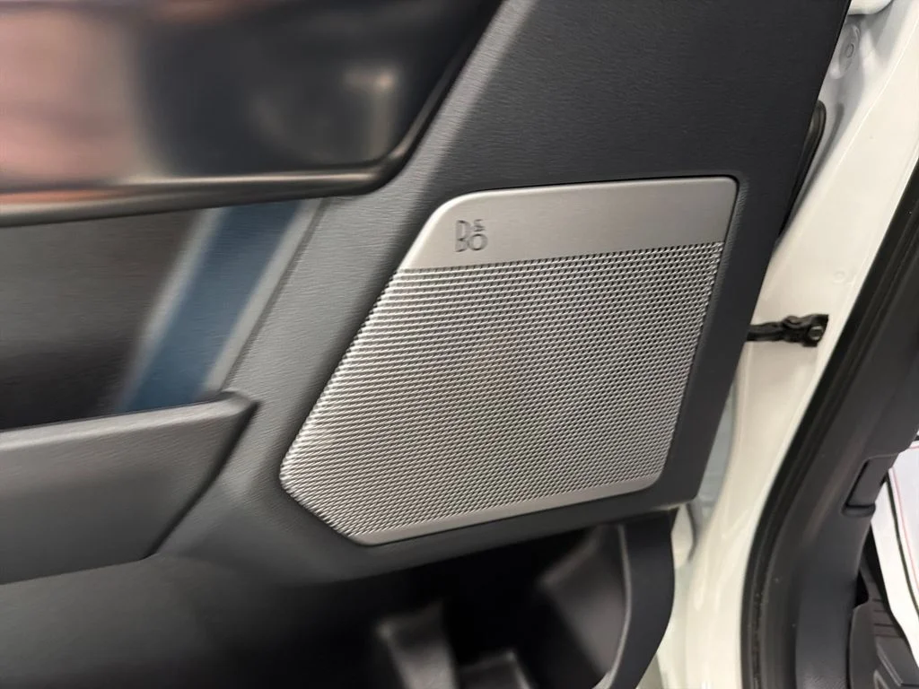 Used 2025 White Ford Platinum image 15