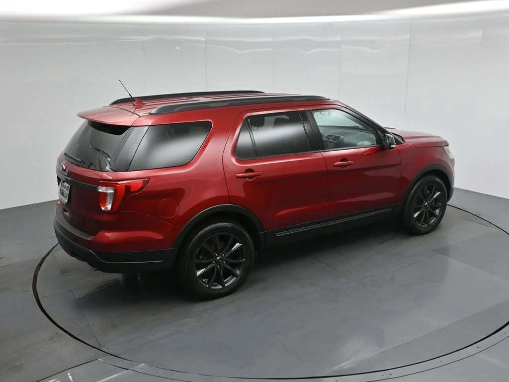 Certified Used 2019 Red Ford XLT image 41