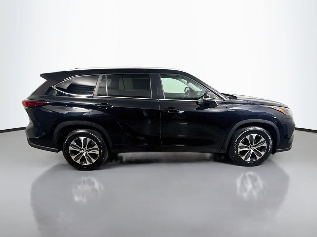 Used 2023 Midnight Black Metallic Toyota XLE image 8