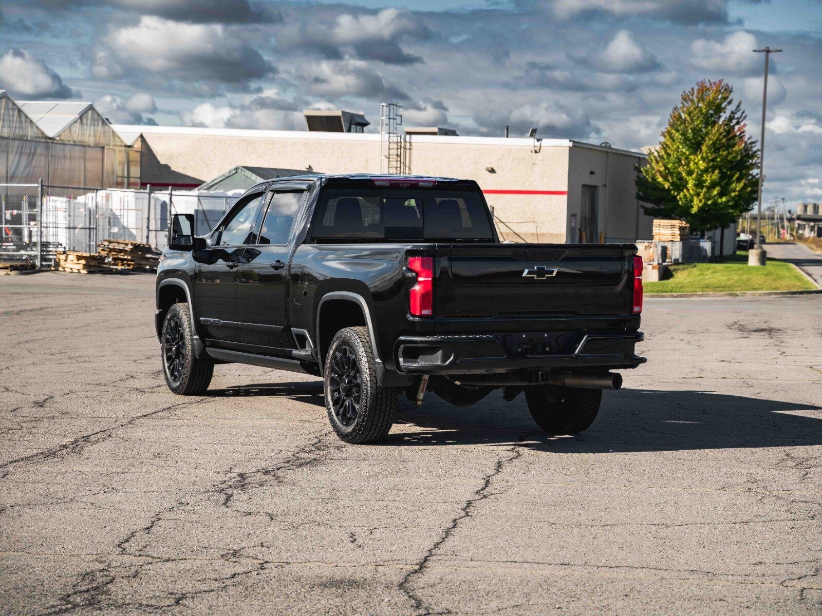 Used 2026 Black Chevrolet High Country image 6