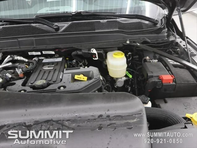 New 2026 Granite Crystal Metallic Clear-Coat Exterior Paint RAM LARAMIE image 18