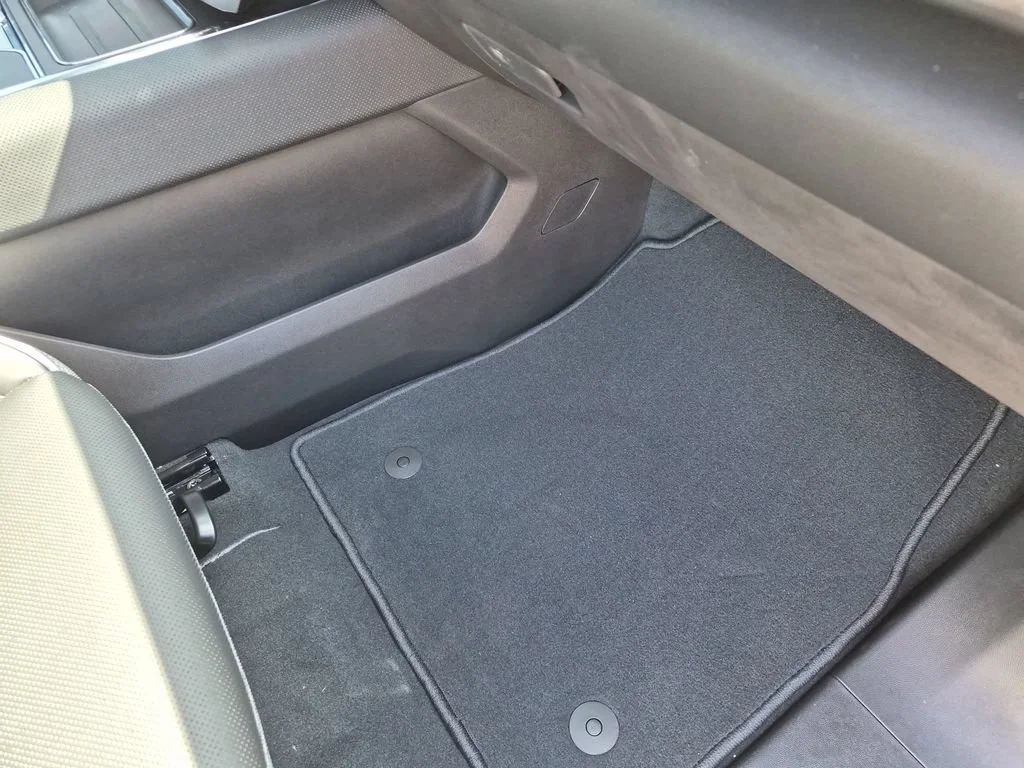 2026 GMC Sierra EV Elevation - Photo 39
