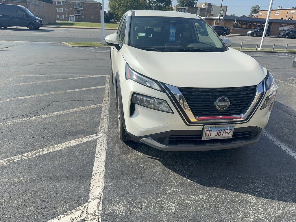 Used 2023 Pearl White TriCoat Nissan SV image 92