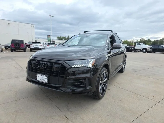 2024 Audi Q7 55 Premium Plus quattro Tiptronic's photo