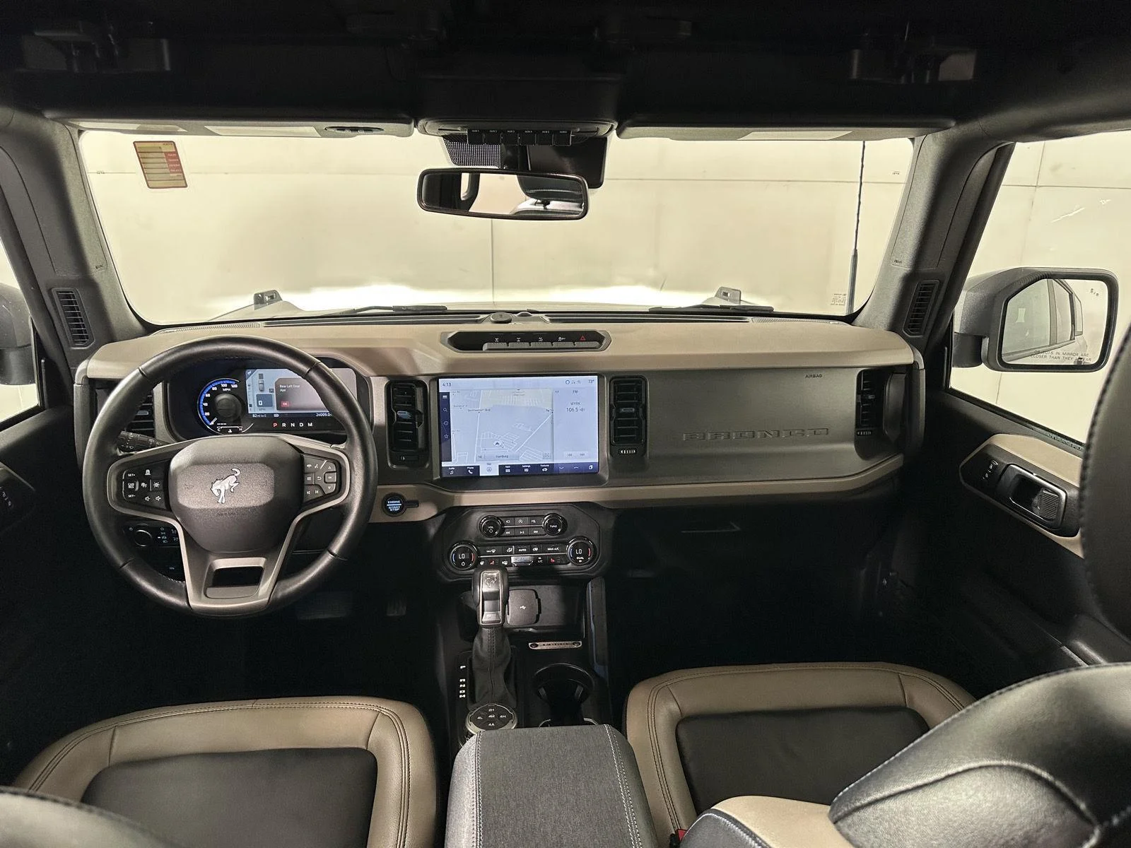 Used 2024 Iconic Silver Ford Wildtrak image 33