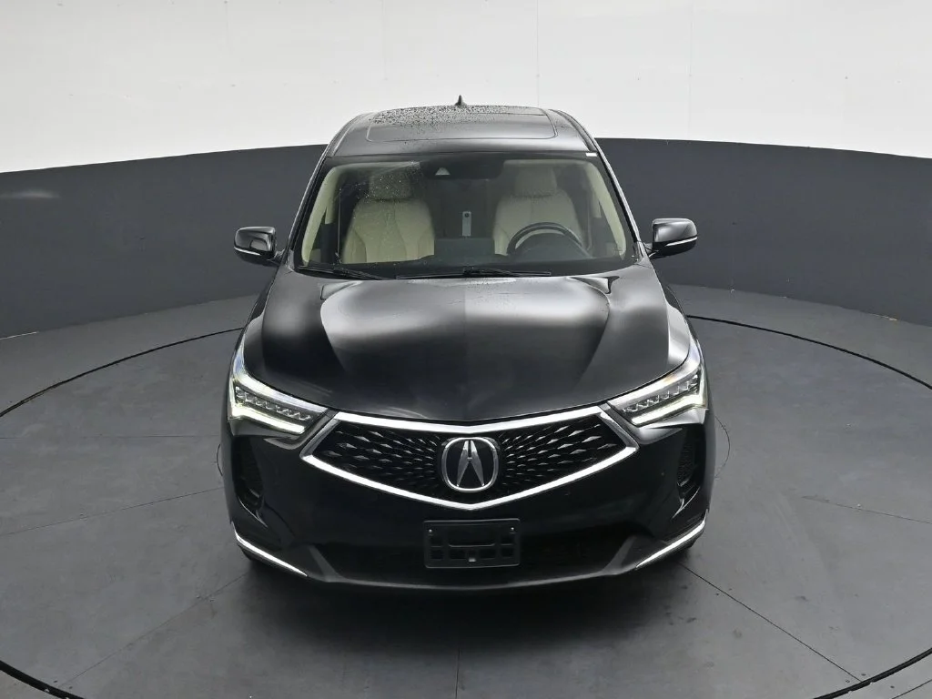 Used 2023  Acura Technology Package image 32